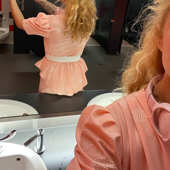 Blush pink vintage peplum knee length dress - Picture 17 of 17